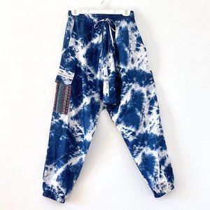 Blue white printed pants tie dye M harem yoga festival full leg baggy oversize